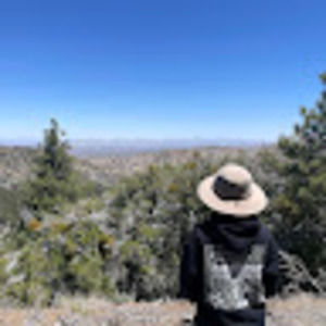 Meet your Posher, Jeremiah